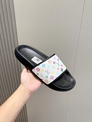 LV Print Pool Slide White Colorfull - 4