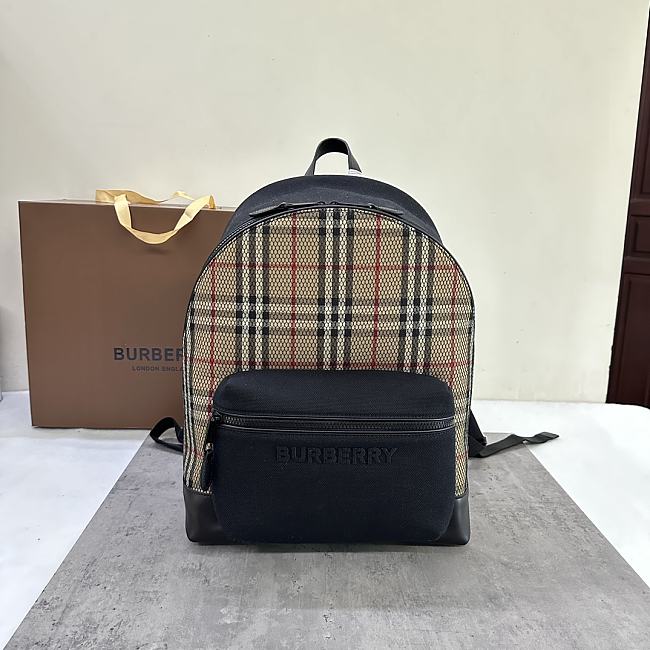 Burberry Vintage Check Nylon Beige Size 30x42x15CM - 1