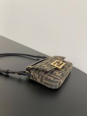 Fendi Baguette Mini Brown Bag Size 20x5x13cm - 5