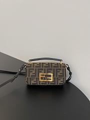 Fendi Baguette Mini Brown Bag Size 20x5x13cm - 4