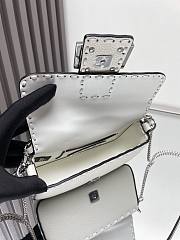 Fendi Baguette Mini Cuoio Romano White 20x5x13cm - 6