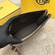 Fendi Brown Cowhide Clutch Size 28x4x20cm - 5