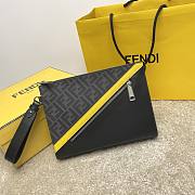 Fendi Black Cowhide Clutch Size 28x4x20cm - 1