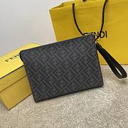 Fendi Black Cowhide Clutch Size 28x4x20cm - 3