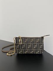 Fendi Cartera Baguette Marrón Size 20x3x13cm - 6
