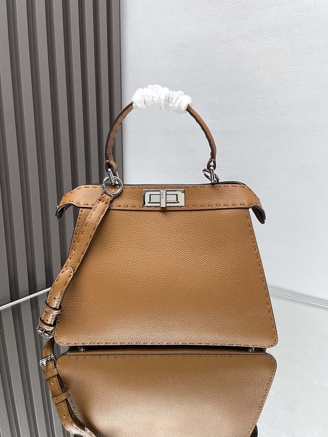 Fendi Peekaboo ISeeU Petite Brown Bag Size 27x21x11cm - 1