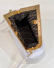 Fendi Pre-Owned First Clutch White Bag Size 23x10x18cm - 3