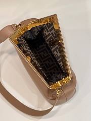 Fendi Pre-Owned First Clutch Brown Bag Size 23x10x18cm - 3