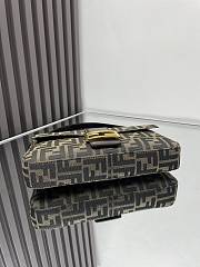 Fendi Zucca Mamma Baguette Gold Bag Size 29x9x11cm - 4