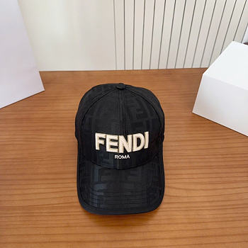 Fendi Classic FF Baseball Cap 00251-01