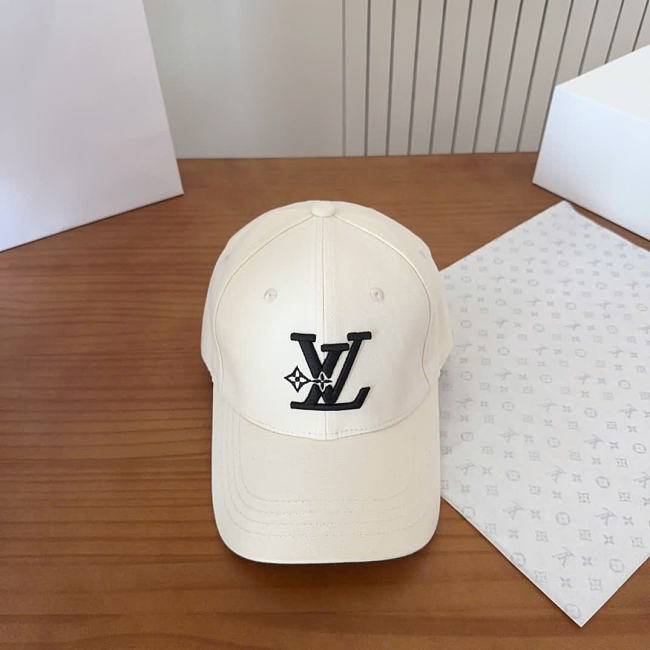 Louis Vuitton Baseball Cap 00241-01 - 1