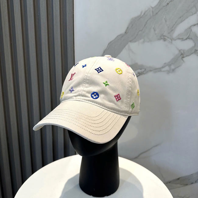 Louis Vuitton Baseball Cap 00241-06 - 1