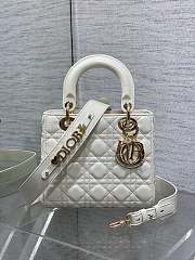 Dior Lady White Bag D0217 Size 20x16x8CM - 1