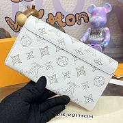 LV Wallet 60177 Size 12x19x2cm - 5