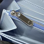 LV Wallet 61869 Size 20x19x2cm - 6