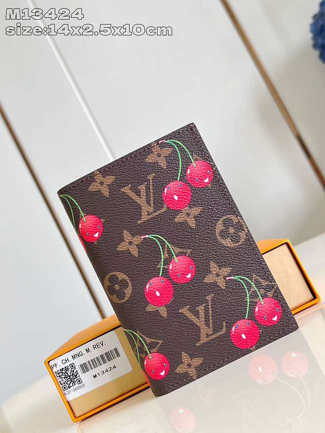 LV x TM TM Passport Cover Size 10x2x14CM - 1