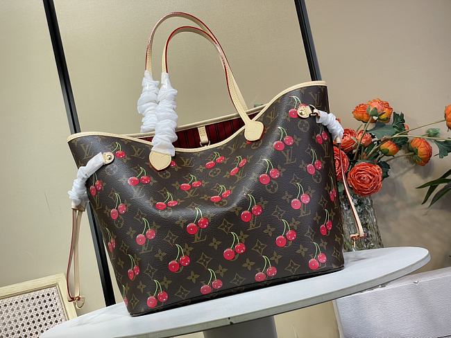 LV Murakami Neverfull Cherry Brown Size 28x14x31CM - 1