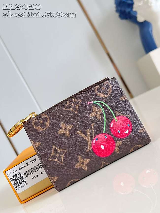 LV Lisa x TM Wallet Size 11x2x9CM - 1