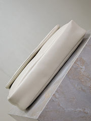 Saint Laurent YSL Calypso In White Size 27x13CM - 2