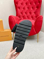 LV x TM Takashi Murakami Beige 3723042 - 6