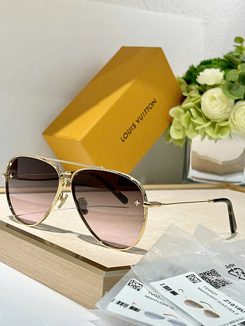 Louis Vuitton Sunglasses Z1621U-01