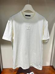 IV Icons Embossed LV T-Shirt Blanc 1AA5EO - 4