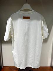 IV Icons Embossed LV T-Shirt Blanc 1AA5EO - 5