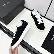 Chanel Black White Low Top Sneakers - 4