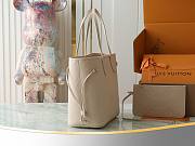 LV Leather Neverfull MM Beige Bag Size 32x15x29CM - 5