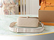 LV Diane Creme Bag Size 24x15x9CM - 3