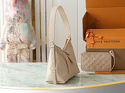 LV Bolsa Carry All PM Creme Bag Size 29x24x12CM - 2