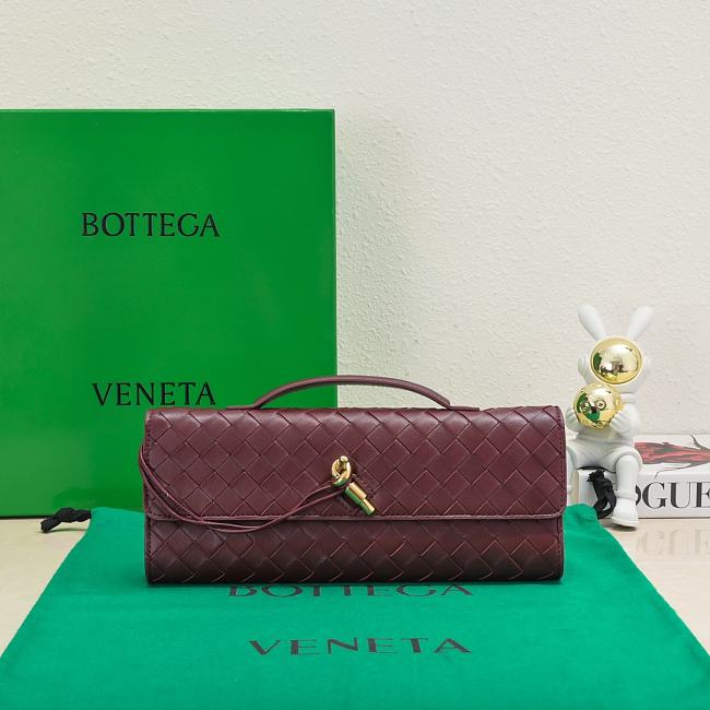 Bottega Veneta Andiamo Clutch B5609 Size 31x13x3cm - 1
