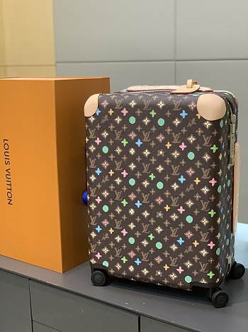 LV Horizon Four-wheeled Suitcase Size 38x55x21cm