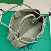 Bottega Veneta Andiamo Intrecciato Pistachio Size 29x18x10cm - 5