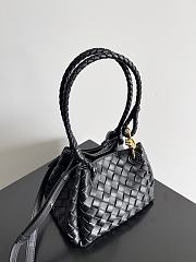 Bottega Veneta Andiamo Parachute Black Size 21x17x16.5cm - 2