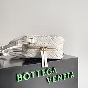 Bottega Veneta White Bag Get Away Size 23x17x9CM - 5