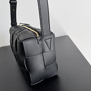 Bottega Veneta Brick Cassette Black Bag Size 24x14x10CM - 2