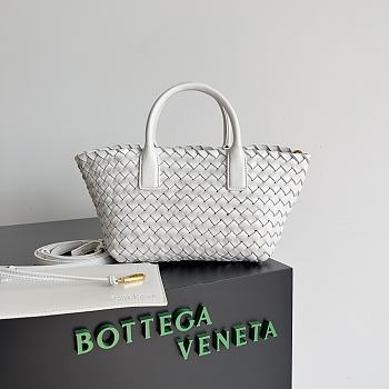 Bottega Veneta Cabat White Bag Size 22x7x16CM