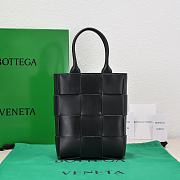 Bottega Veneta Cassette Tote Black Bag Size 22x16x5cm - 4