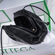 Bottega Veneta Cavatelli Clutch Black Size 23x13x8cm - 5