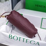 Bottega Veneta Cavatelli Clutch Burgundy Size 23x13x8cm - 4