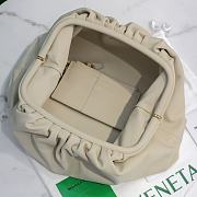 Bottega Veneta Chain Pouch White Size 38x20x8.5cm - 5