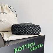 Bottega Veneta Crossbody Black Bag Size 20x15.5x7CM - 6