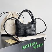 Bottega Veneta Crossbody Black Bag Size 20x15.5x7CM - 4