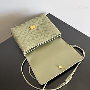 Bottega Veneta Crossbody Pistachio Bag Size 19x16x6CM - 2