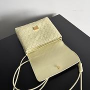 Bottega Veneta Crossbody Lemon Bag Size 19x16x6CM - 3