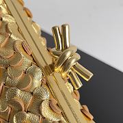 Bottega Veneta Gold Knot Minaudiere Gold Clutch 20x6x12CM - 4