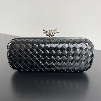 Bottega Veneta Intrecciato Clutch Black Size 25x9.5x4cm