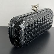 Bottega Veneta Intrecciato Clutch Black Size 25x9.5x4cm - 3