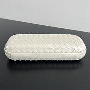 Bottega Veneta Intrecciato Clutch White Size 25x9.5x4cm - 2